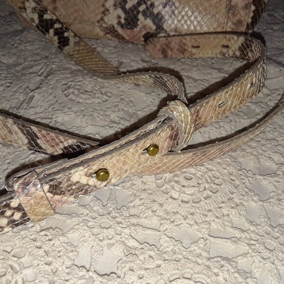 Madewell Snake Embossed Leather Transport Crossbody Bag - Picture 6 of 12